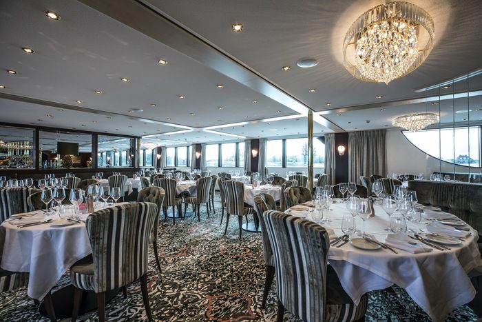 Restaurants, Bars & Cafés on MS William Wordsworth